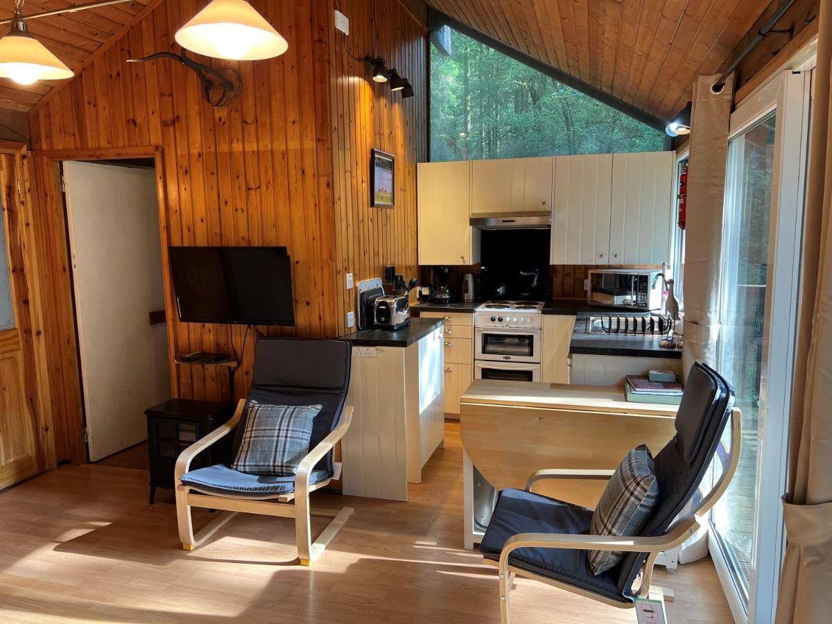 Loch Aweside Forest Cabins Dalavich Exterior foto